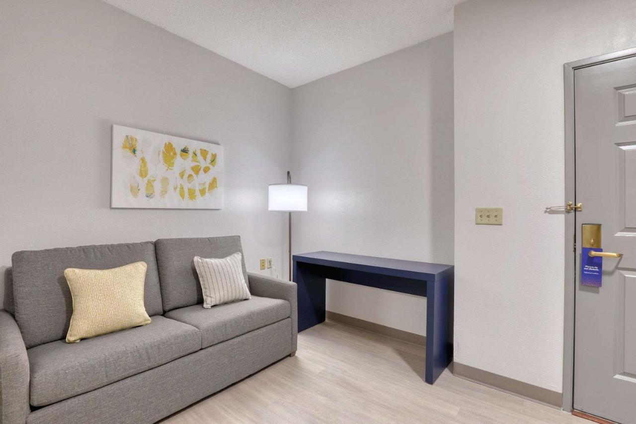 Comfort Suites Milwaukee Airport Oak Creek Ngoại thất bức ảnh