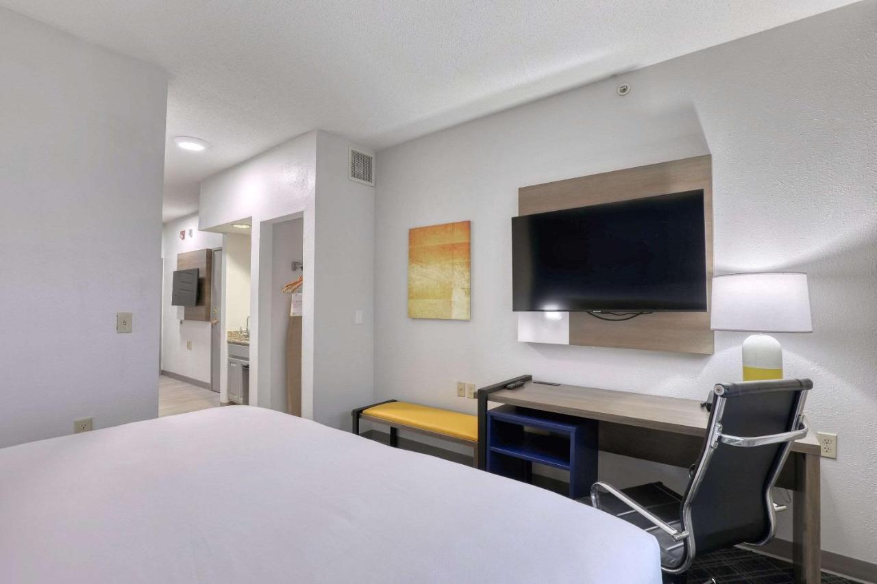 Comfort Suites Milwaukee Airport Oak Creek Ngoại thất bức ảnh